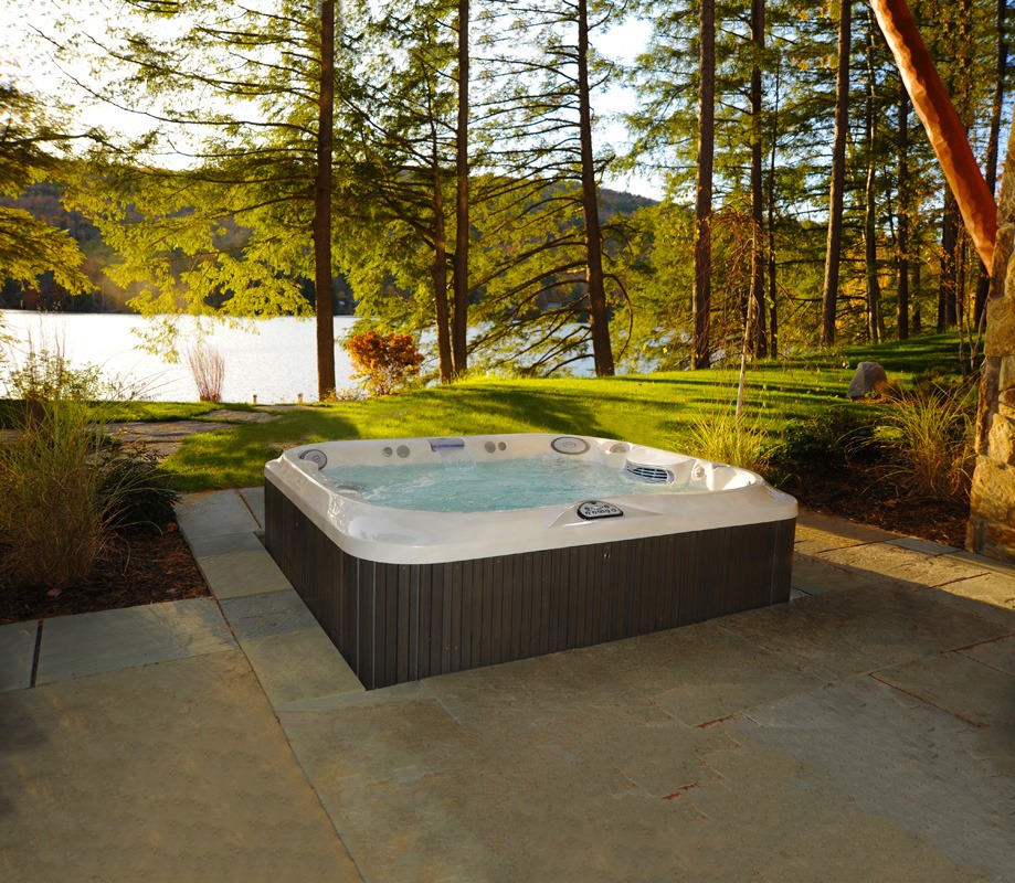 Choose the right hot tub at Fronheiser Pools.