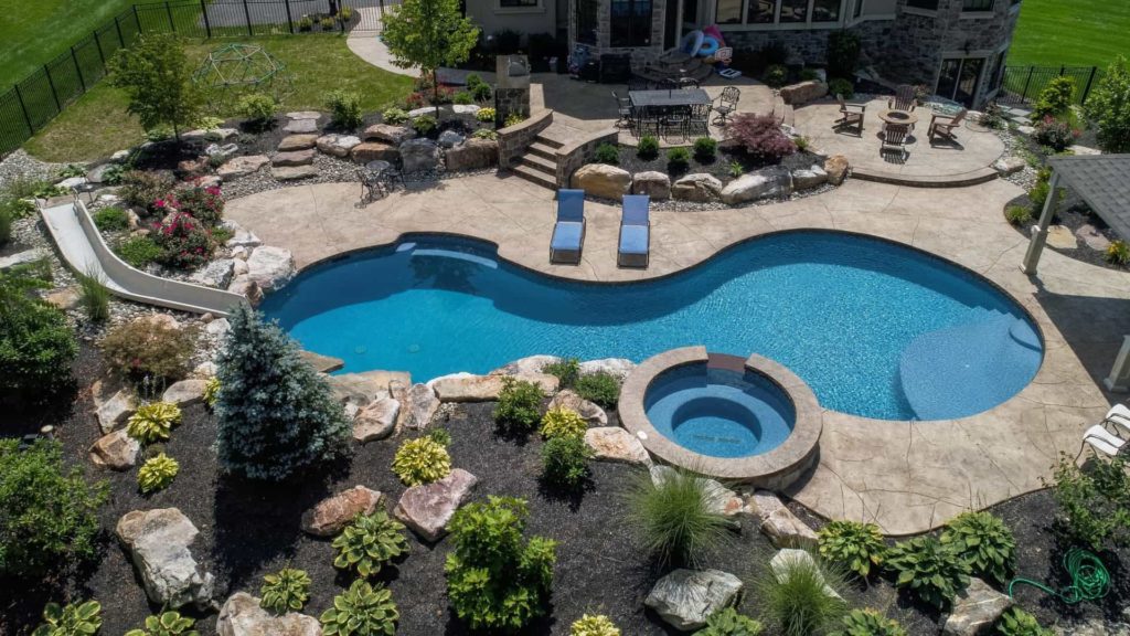 How to Design your Swimming Pool Oasis