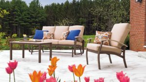 outdoor patio furniture style