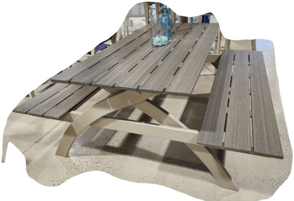 Plymouth Bay Picnic Table